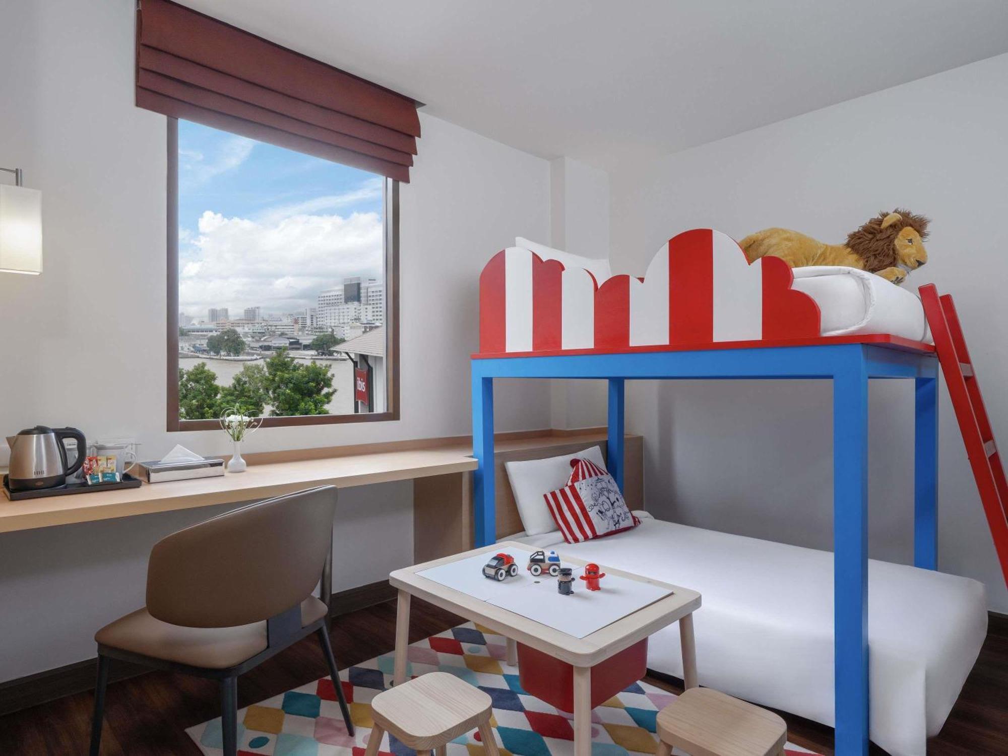 Quarto Família